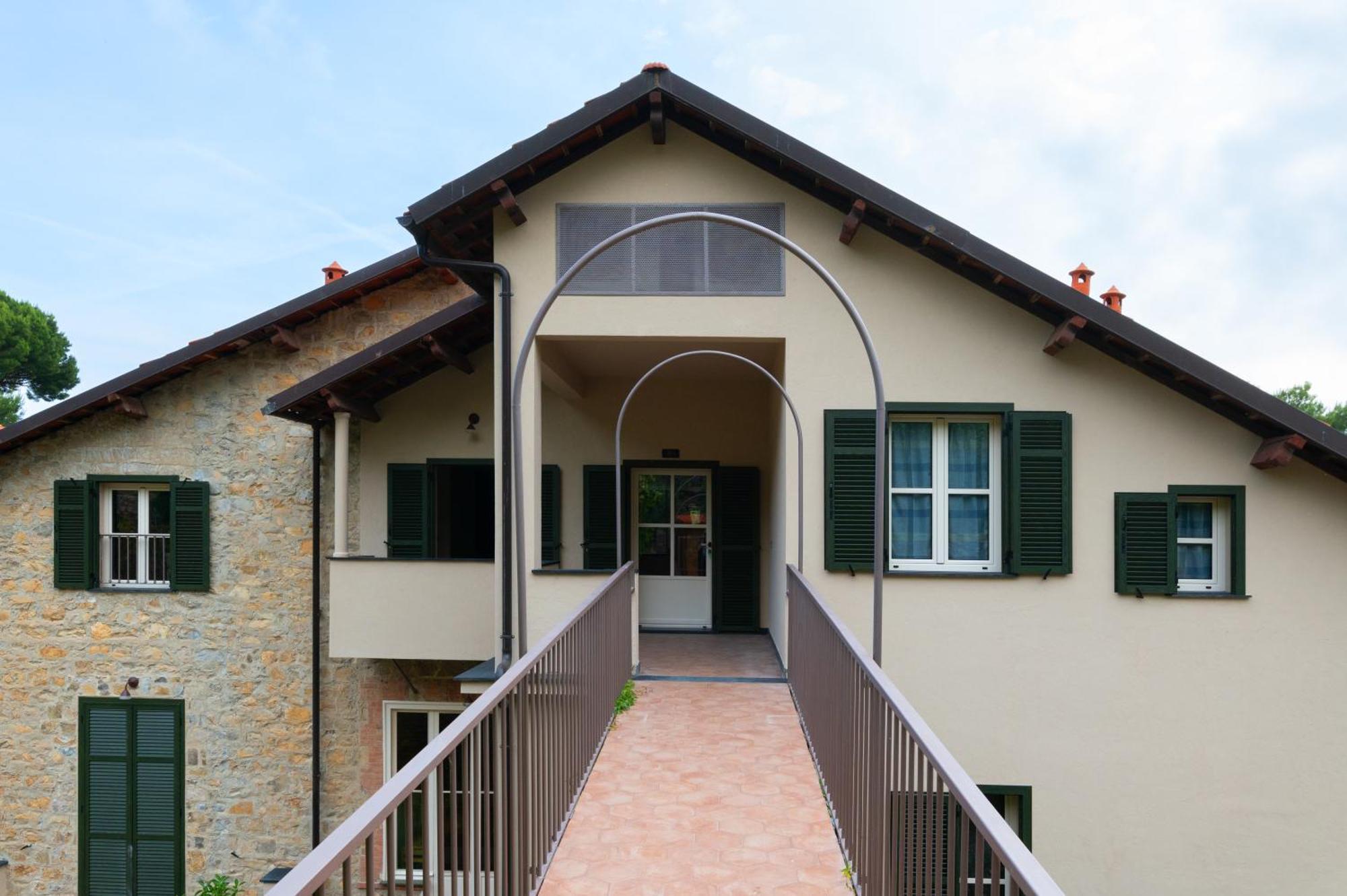 Villa Rappis Imperia Exterior foto